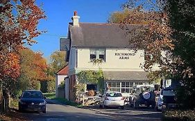 The Richmond Arms Rooms